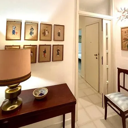 Nura's - Adele Appartement