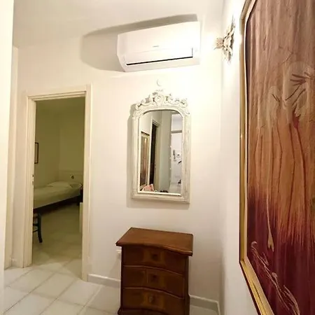 Nura's - Adele Alghero