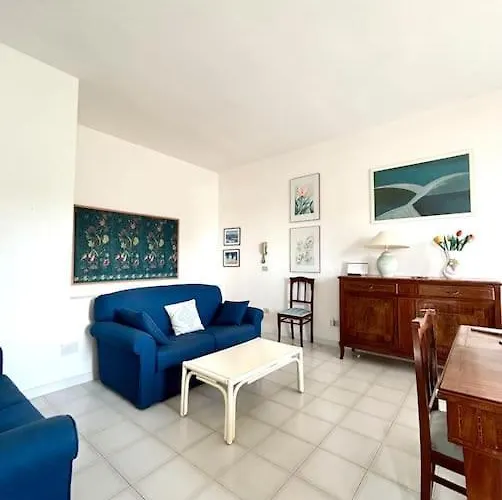 Nura's - Adele Apartmán